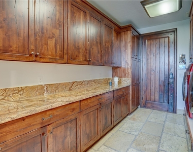 1608 Liege Drive - Photo Thumbnail 17