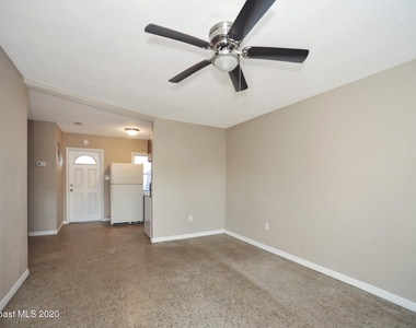 1420 Avocado Avenue - Photo Thumbnail 1