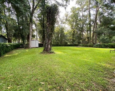 3813 Cottingham Drive - Photo Thumbnail 4