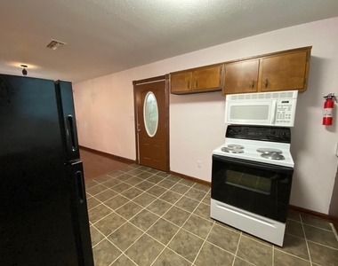 3813 Cottingham Drive - Photo Thumbnail 14