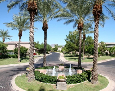 7305 E Del Acero Drive - Photo Thumbnail 41