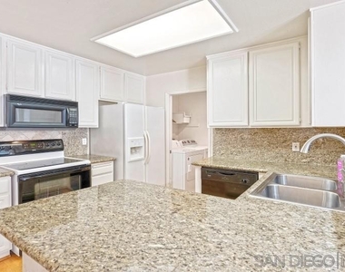 3969 Mahaila Ave - Photo Thumbnail 10