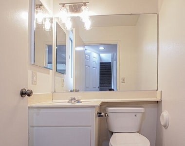 17200 Roscoe Blvd - Photo Thumbnail 22