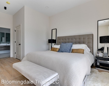 280-290 Stonington Dr. Bloomingdale, Il 60108 - Photo Thumbnail 9
