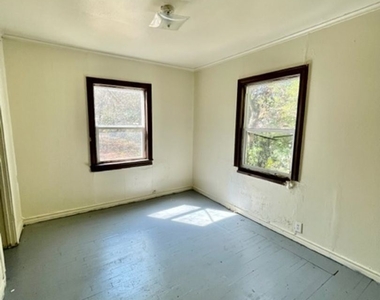 3016 Live Oak Ave - Photo Thumbnail 6