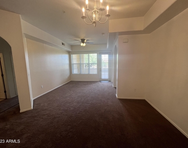 14575 W Mountain View Boulevard - Photo Thumbnail 12