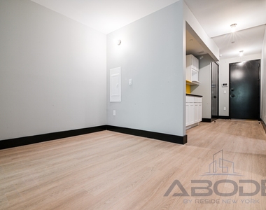 250 Winthrop Street - Photo Thumbnail 5