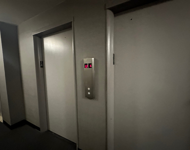 165 East 35th Street - Photo Thumbnail 7