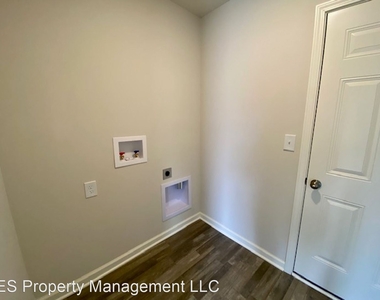 2809 W. Kings Canyon Dr. - Photo Thumbnail 35