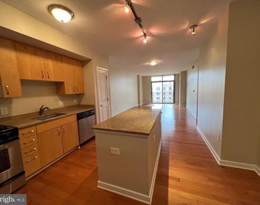 475 K St Nw - Photo Thumbnail 25