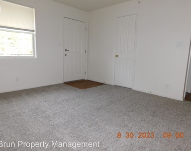 430 E. Red Bud Rd. Trevor Trace Apartments - Photo Thumbnail 1