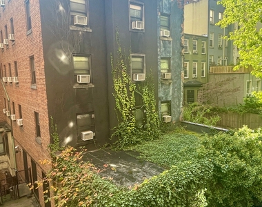 156 East 37th Street, 4D - Photo Thumbnail 9