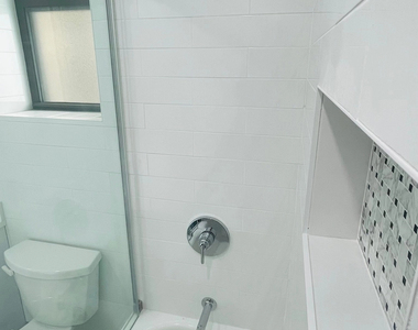 156 East 37th Street, 4D - Photo Thumbnail 12