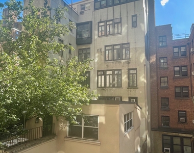 156 East 37th Street, 4D - Photo Thumbnail 8