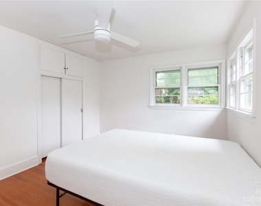 1227 Tarrington Avenue - Photo Thumbnail 18