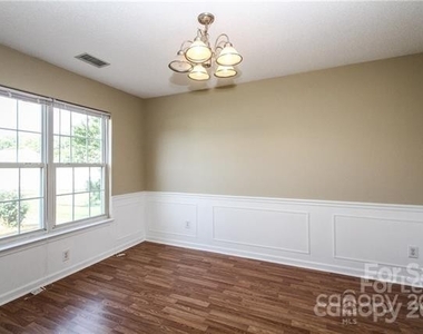 5208 Tealstone Court - Photo Thumbnail 4