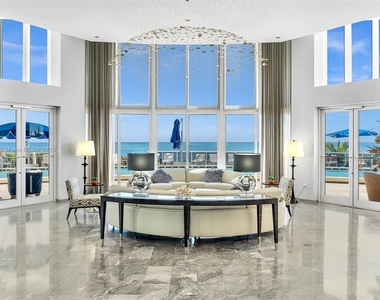 17201 Collins Ave+den - Photo Thumbnail 32