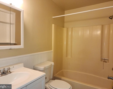 804 Britton Pl - Photo Thumbnail 10