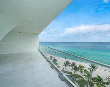 16901 Collins Ave - Photo Thumbnail 10