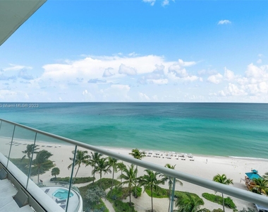 16901 Collins Ave - Photo Thumbnail 0