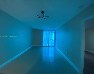 850 N Miami - Photo Thumbnail 27