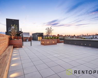 824 Lexington Avenue - Photo Thumbnail 10