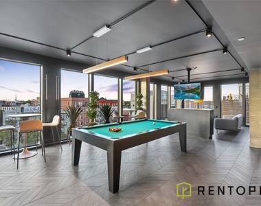 824 Lexington Avenue - Photo Thumbnail 13