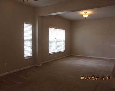 8905 Silk Bay Place - Photo Thumbnail 2