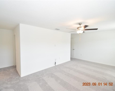 6252 Shiner Street - Photo Thumbnail 29