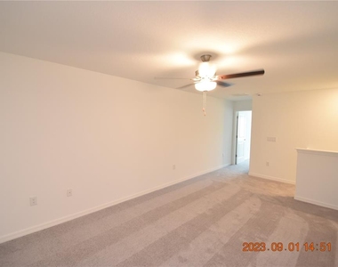 6252 Shiner Street - Photo Thumbnail 25