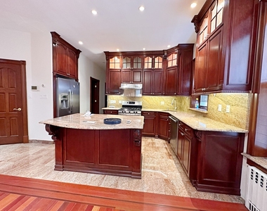 336 84th Street - Photo Thumbnail 10