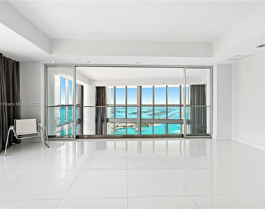 1100 Biscayne Blvd - Photo Thumbnail 23