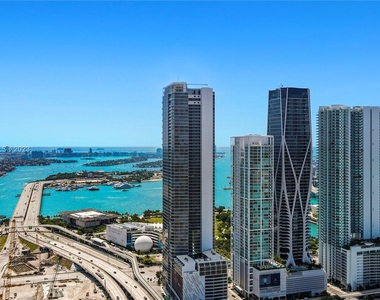 1100 Biscayne Blvd - Photo Thumbnail 43