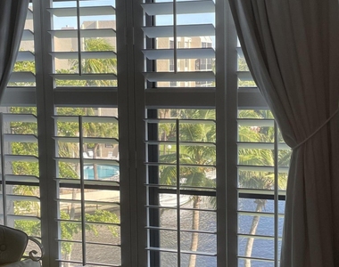 7 Royal Palm Way - Photo Thumbnail 29