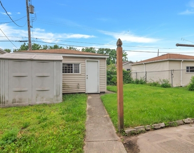 4110 Wegg Avenue - Photo Thumbnail 15