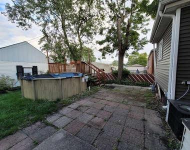 1453 Shell Street - Photo Thumbnail 16