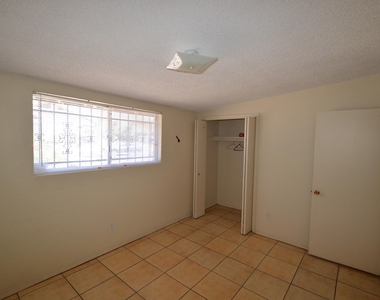 1701 N Fremont Avenue - Photo Thumbnail 7