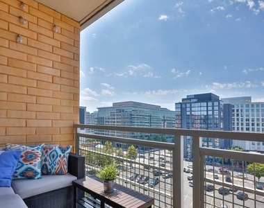 475 K St Nw - Photo Thumbnail 11