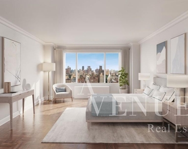 East 70th Street - Photo Thumbnail 2