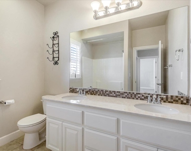 5581 Carew Way - Photo Thumbnail 41