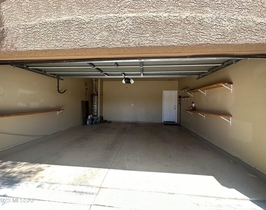 7532 W Ranchers Drive - Photo Thumbnail 13