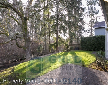 1180 Nw Weybridge Way - Photo Thumbnail 34