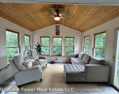 3909 Rock Ridge Rd. - Photo Thumbnail 5