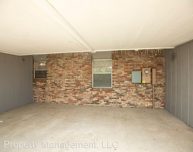 5613 Carriage Hills Drive - Photo Thumbnail 21