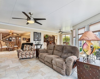 8745 Bay Pointe Drive - Photo Thumbnail 28