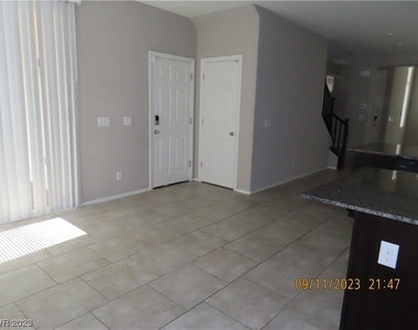 7153 Ashcroft Street - Photo Thumbnail 13