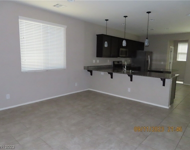 7153 Ashcroft Street - Photo Thumbnail 10