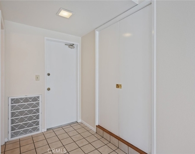 1303 Batey Place - Photo Thumbnail 10