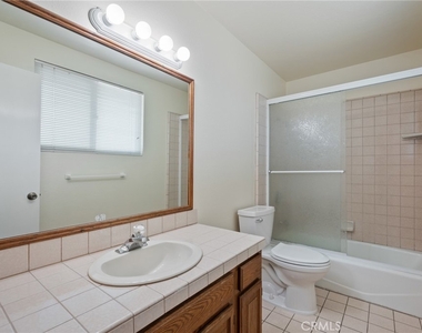 1303 Batey Place - Photo Thumbnail 18