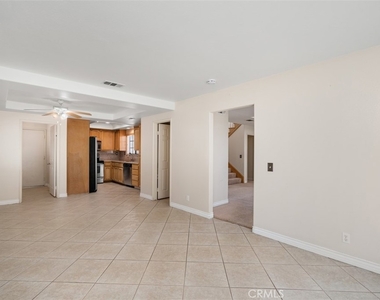 857 Arbor Circle - Photo Thumbnail 14